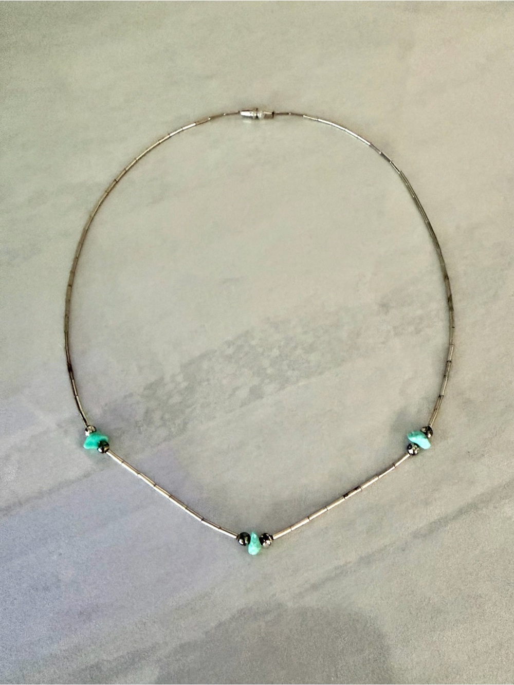 Vintage Southwestern Liquid Sterling Silver Turquoise Nugget Choker